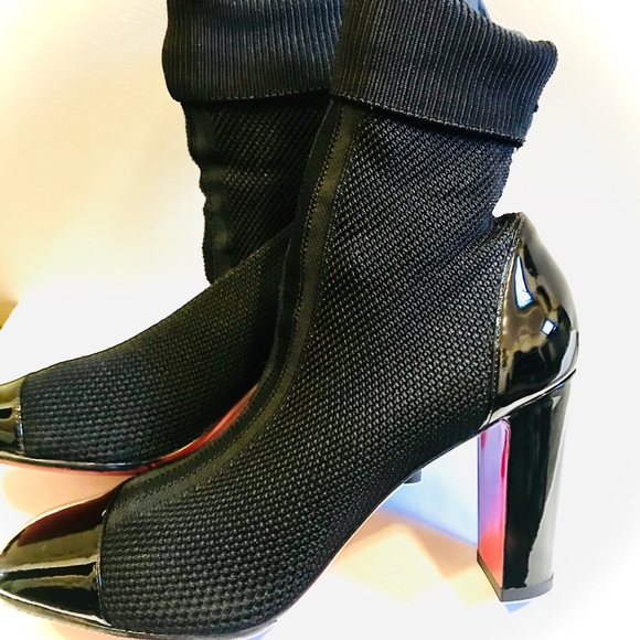 New Christian LOUBOUTIN Size 395